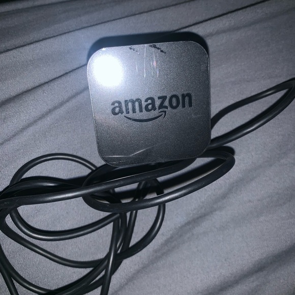 Amazon echo dot with Alexa - Picture 3 of 7